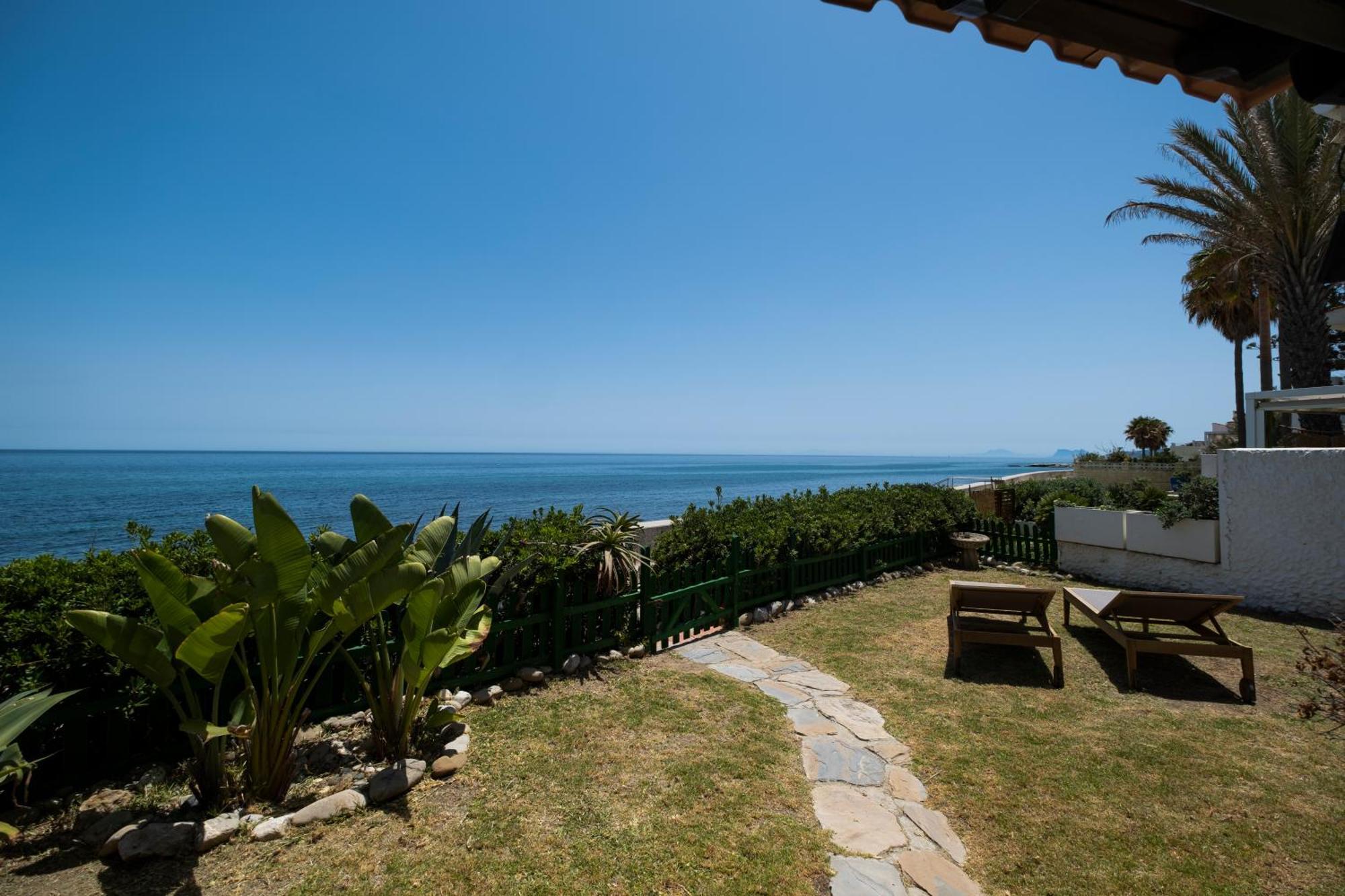 Beach Villa Dorada Estepona Ngoại thất bức ảnh