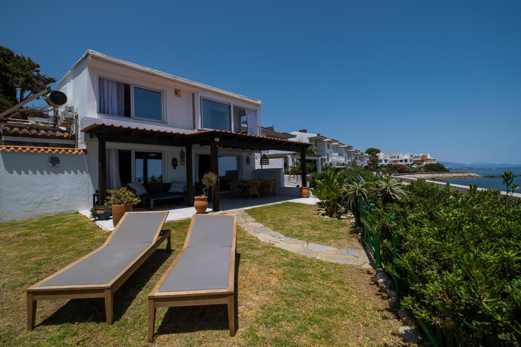 Beach Villa Dorada Estepona Ngoại thất bức ảnh